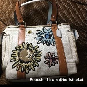 COACH LOT BUMBLE BEE FLORAL Tote